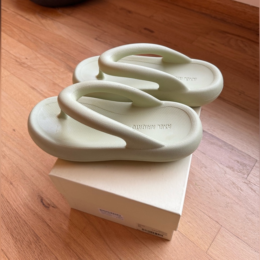 Axel Arigato Foam Platform Flip Flop mint